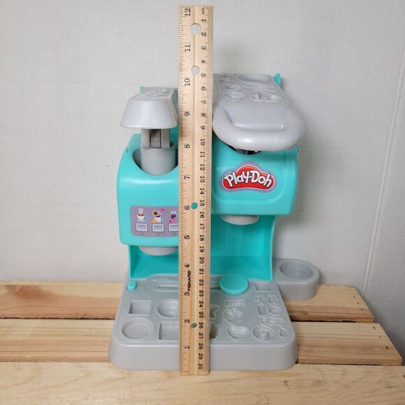 Play-Doh Cafe Kitchen Creation - Picture 9 of 9